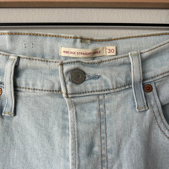 Levi’s Jeans Ribcage Straight Ankle Light Wash Denim Size 30x27 Womens High Rise - Picture 4 of 8